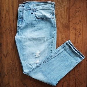 Levi’s cropped jeans